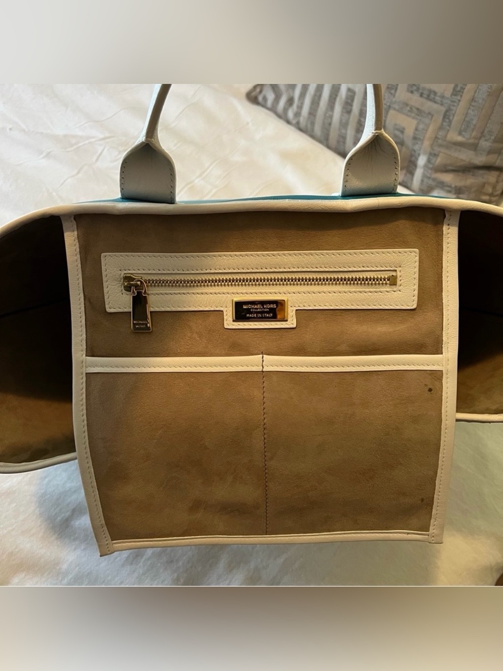 Michael Kors Beach Club Tote Bag - Picture 7 of 13